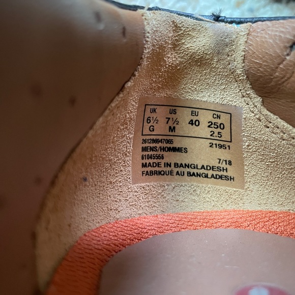 Clark’s Unsheridan Go Black Leather - 7.5 M US / 40 EU - Picture 2 of 6